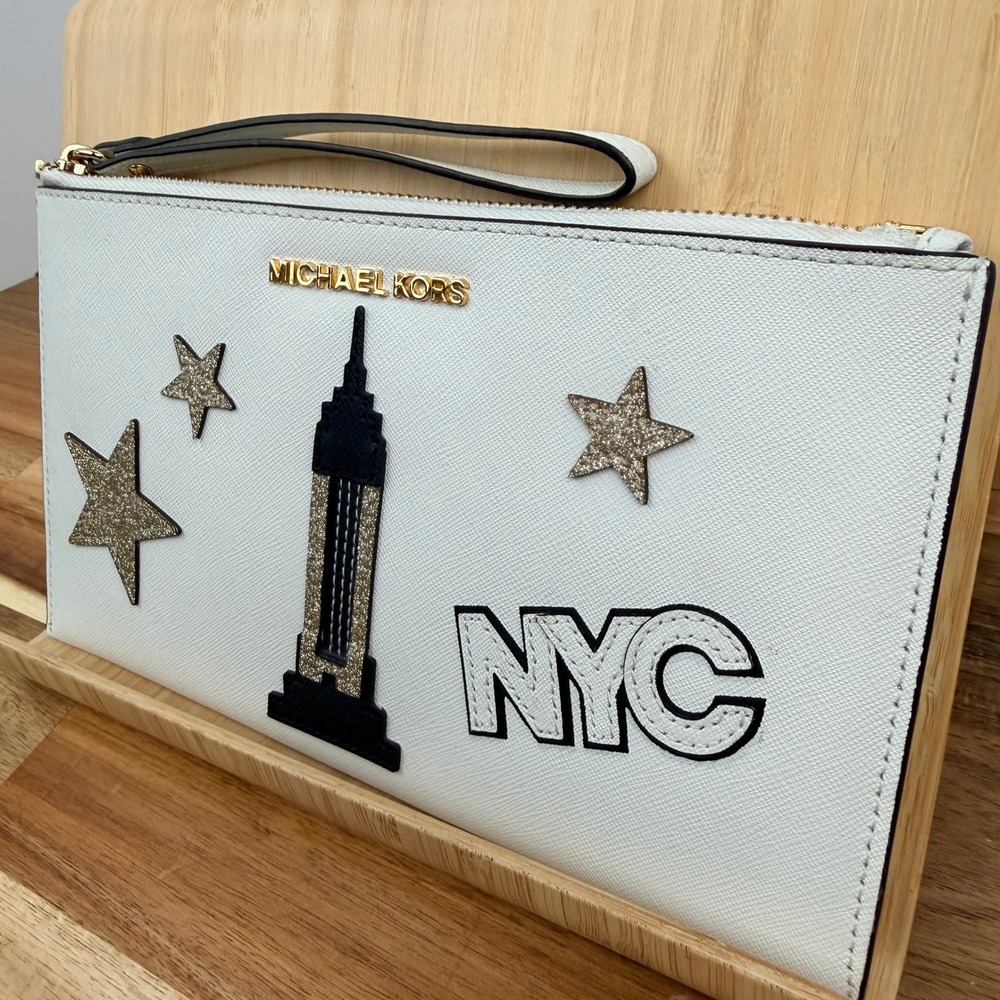 Michael Kors NYC New York City Illustrations Wristlet White/Gold - Picture 2 of 5